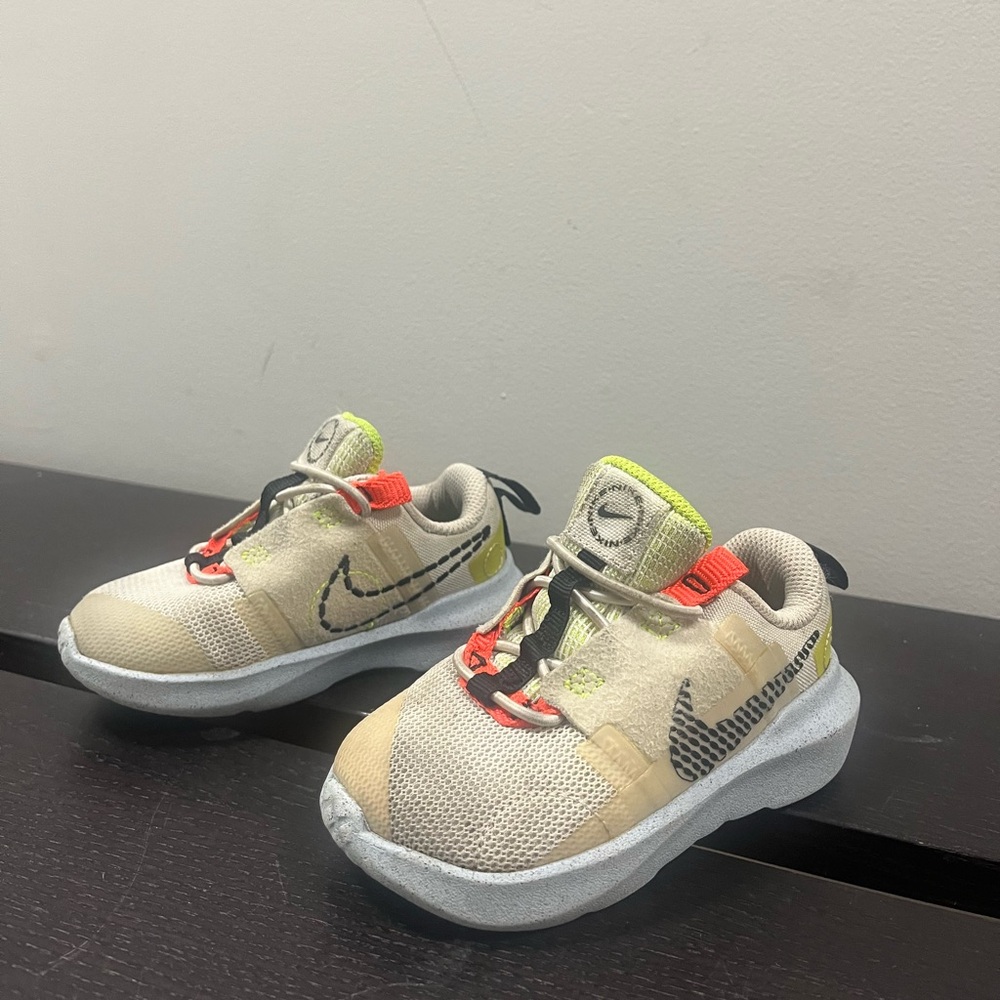 Nike Zoom Rival 2 trainers 7c